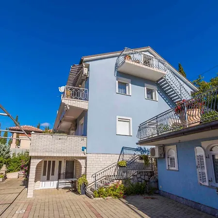 Apartmán One-bedroom In I Crikvenica