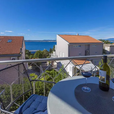 One-bedroom In I 公寓 茨里克韦尼察