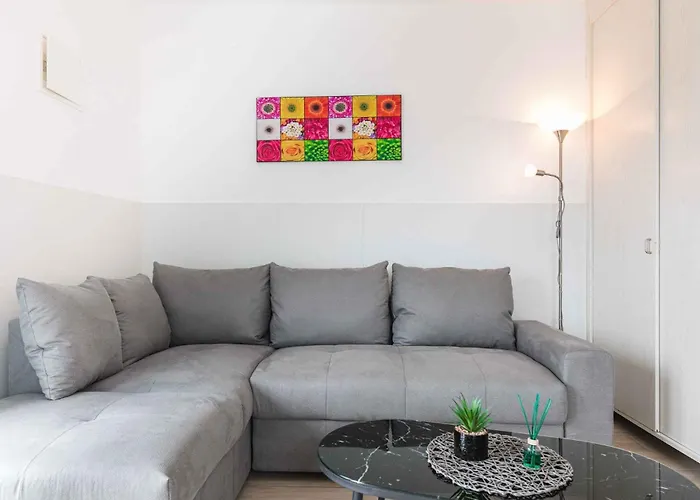 شقة One-bedroom In I *